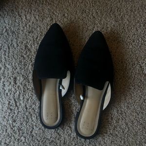 a.n.d black Suade point mule size 8.5